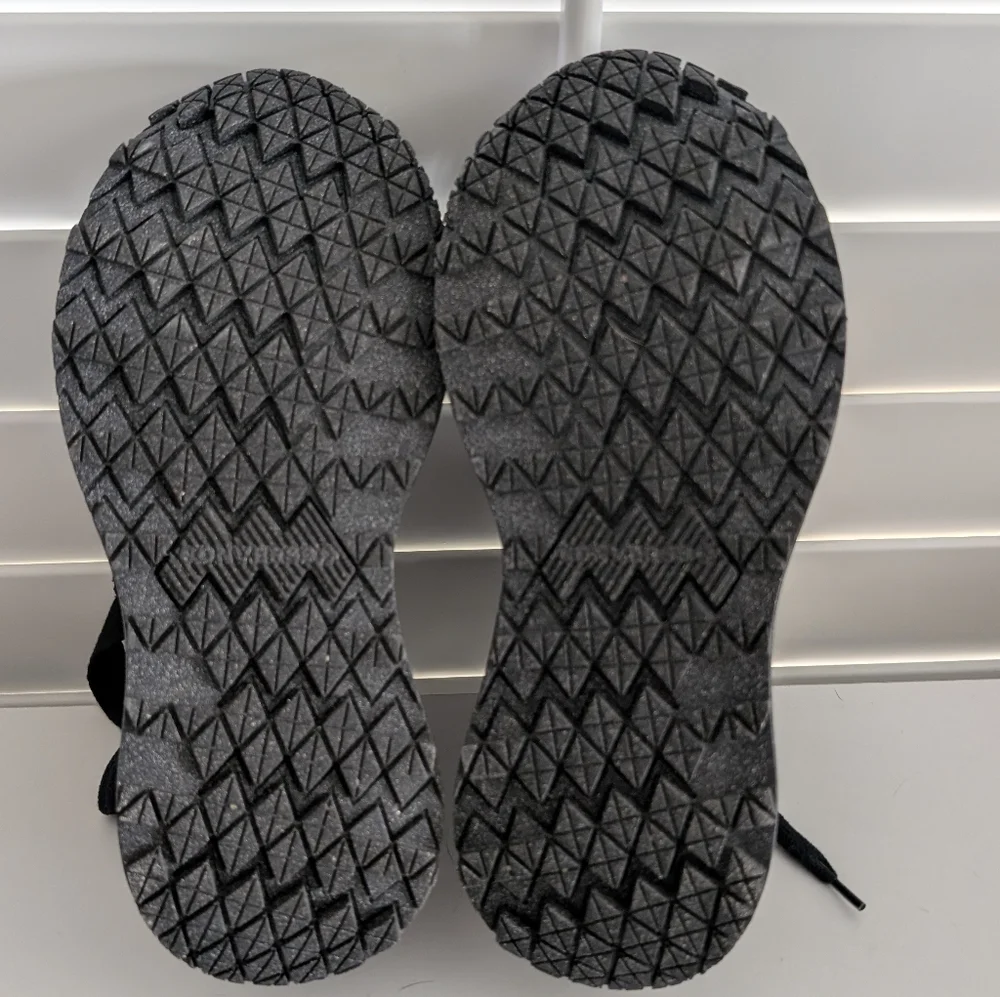 2022 Converse Chuck 70 AT-CX Counter Climate High 'Triple Black' - Picture 11 of 12